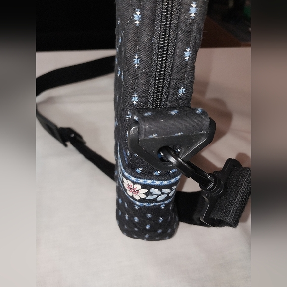 NWT Vera Bradley Retired Alpine Black Metro Laptop Messenger Travel Shoulder Bag - Picture 5 of 16